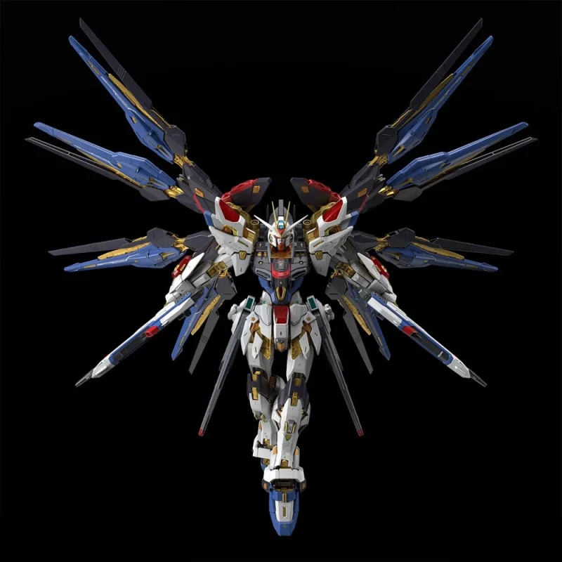 Bandai MGEX ZGMF-X20A Strike Freedom Gundam (Mobile Suit Gundam SEED Destiny)