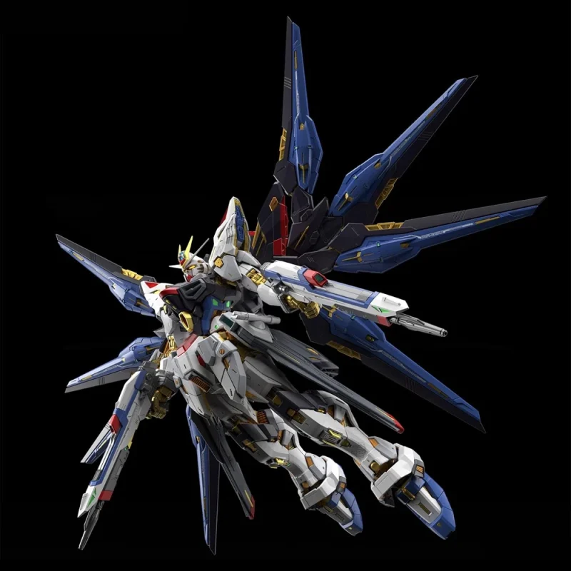 Bandai MGEX ZGMF-X20A Strike Freedom Gundam (Mobile Suit Gundam SEED Destiny)