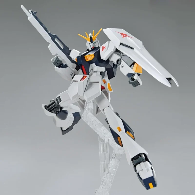 Bandai EG RX-93 ν Gundam (Mobile Suit Gundam: Char's Counterattack)