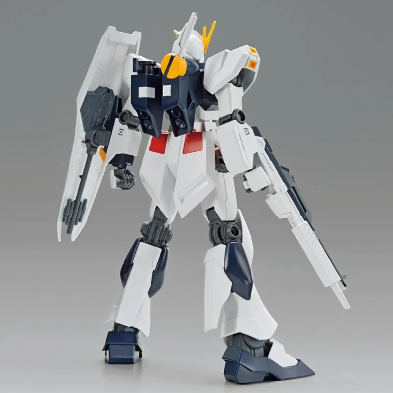 Bandai EG RX-93 ν Gundam (Mobile Suit Gundam: Char's Counterattack)