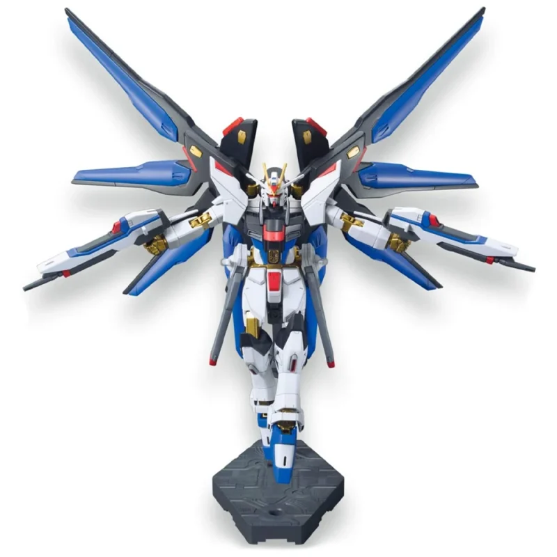 Bandai HG-CE ZGMF-X20A Strike Freedom Gundam (Mobile Suit Gundam SEED Destiny)